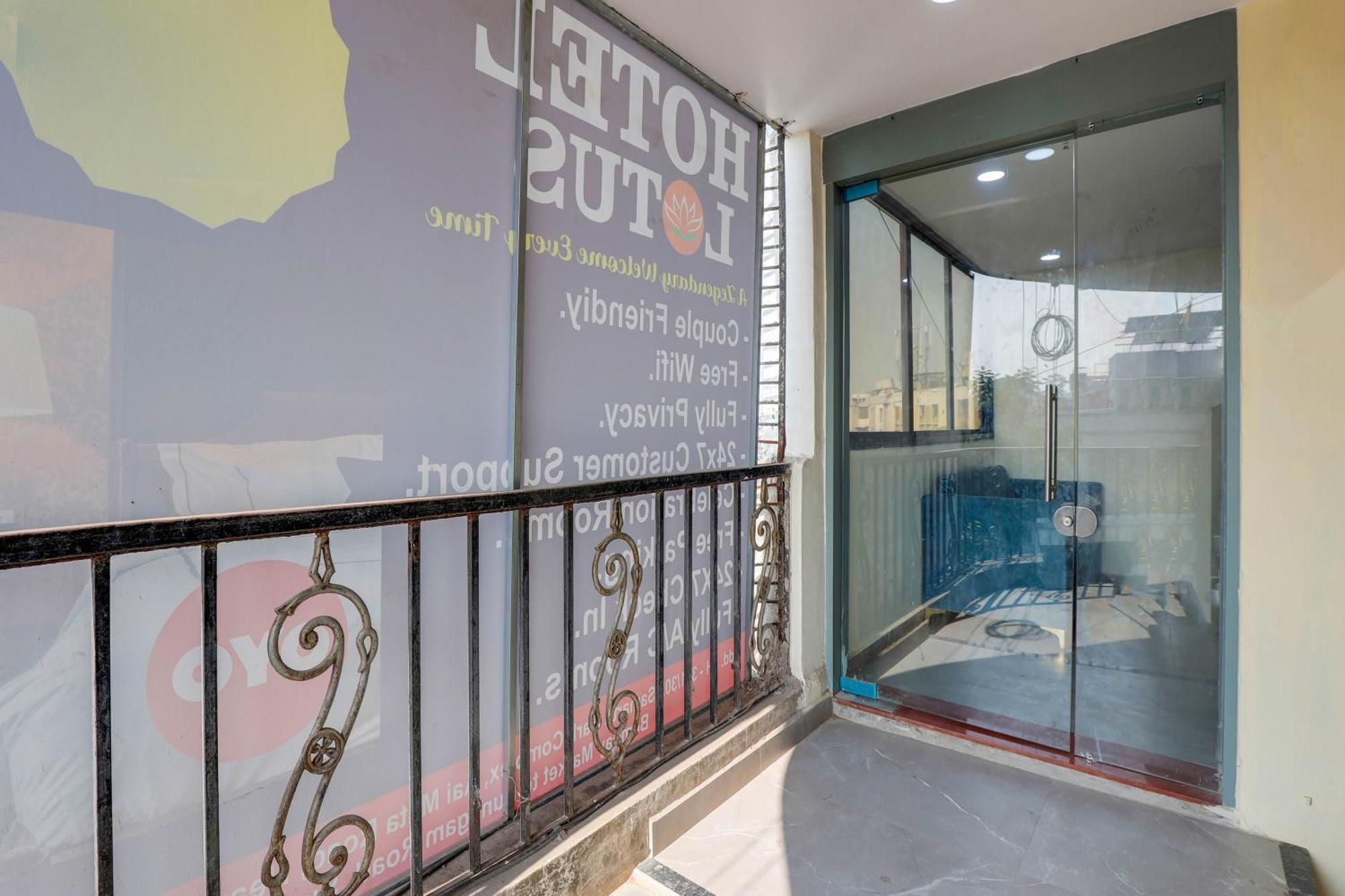 Hotel O Lotus Σουράτ Εξωτερικό φωτογραφία
